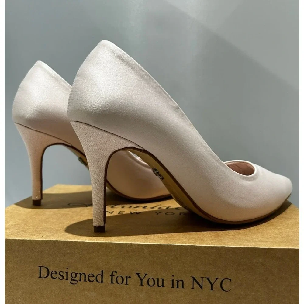 Antonia Saint NY Victoria Pumps Heel 3.0 Soft Pink Satin, Size 9.5